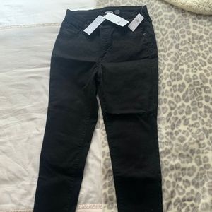 Old Navy Black High Rise Skinny Jeans